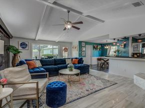 5230 Cripple Creek Court SE, Houston TX 77017