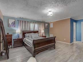 5230 Cripple Creek Court SE, Houston TX 77017