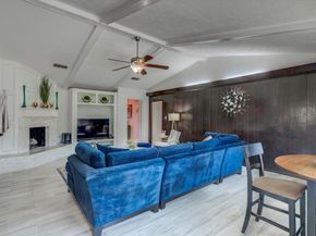 5230 Cripple Creek Court SE, Houston TX 77017