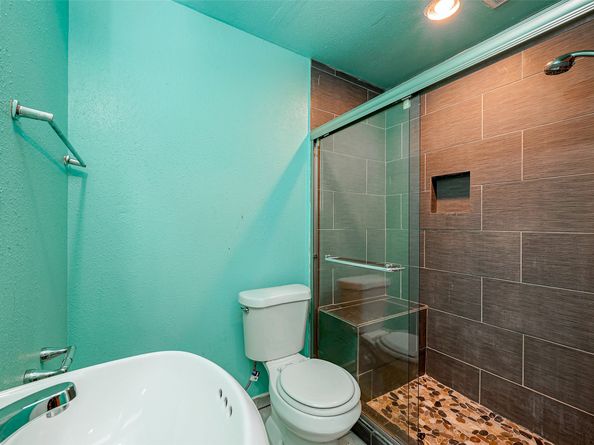 3938 King Street, Houston TX 77026