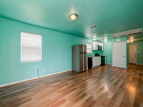 3938 King Street, Houston TX 77026