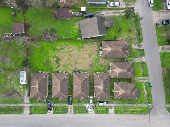 3938 King Street, Houston TX 77026