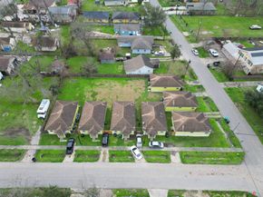 3938 King Street, Houston TX 77026