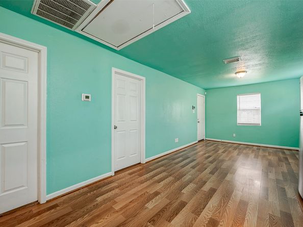 3938 King Street, Houston TX 77026