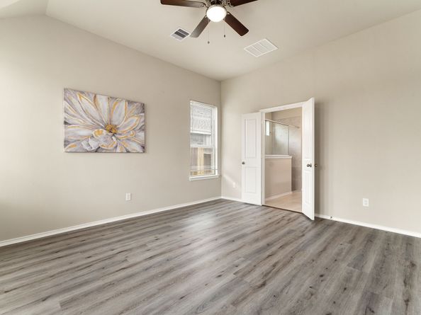 5014 Aspen Orchard Drive, Houston TX 77066