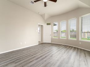 5014 Aspen Orchard Drive, Houston TX 77066
