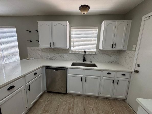 16003 Mission Glen Drive, Houston TX 77083