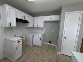 16003 Mission Glen Drive, Houston TX 77083