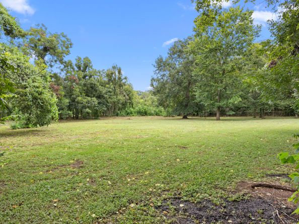 1550 Pitts Road, Richmond TX 77406