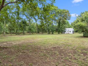 1550 Pitts Road, Richmond TX 77406