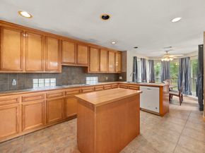 1550 Pitts Road, Richmond TX 77406