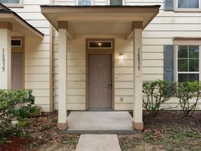 16839 Mammoth Springs Drive, Houston TX 77095