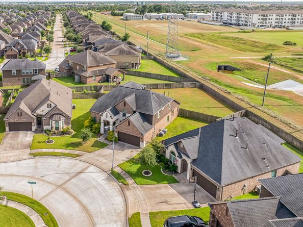 15231 Flintridge Lake Lane, Cypress TX 77429