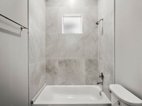 5233 Hillman Street B, Houston TX 77023