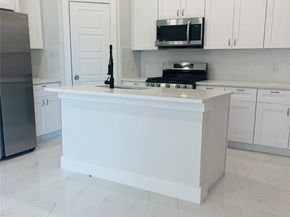 7002 S Hall Street, Houston TX 77028