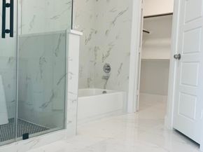 7002 S Hall Street, Houston TX 77028