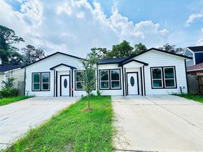 7002 S Hall Street, Houston TX 77028