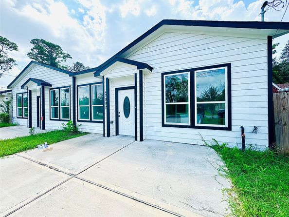 7002 S Hall Street, Houston TX 77028