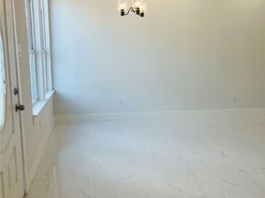 7002 S Hall Street, Houston TX 77028