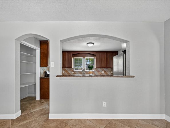 5614 Flamingo Drive, Houston TX 77033