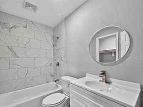 5614 Flamingo Drive, Houston TX 77033