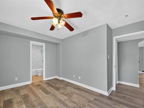 5614 Flamingo Drive, Houston TX 77033