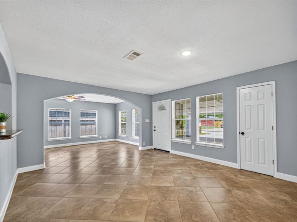 5614 Flamingo Drive, Houston TX 77033