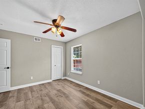 5614 Flamingo Drive, Houston TX 77033