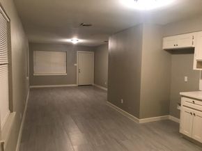 904 Ellena Road 16, Houston TX 77076