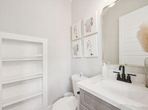 7033 Avenue L, Houston TX 77011