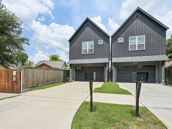 7033 Avenue L, Houston TX 77011
