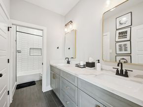 7033 Avenue L, Houston TX 77011