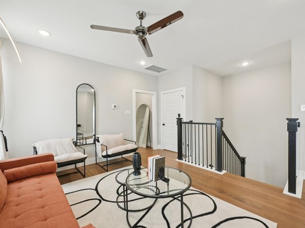 7033 Avenue L, Houston TX 77011