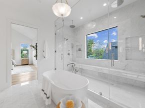 216 W 31st Street, Houston TX 77018