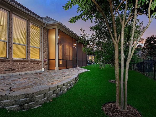 249 Palomino Court, The Woodlands TX 77382