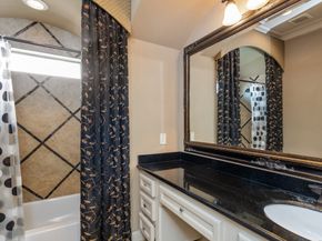 22 Sunset Park Lane, Sugar Land TX 77479