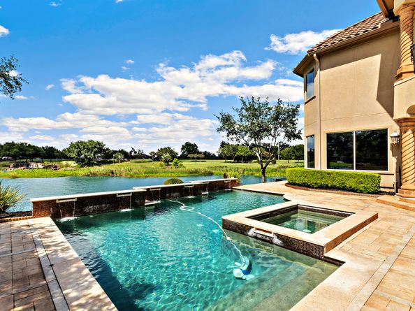22 Sunset Park Lane, Sugar Land TX 77479