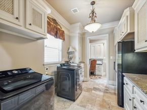 22 Sunset Park Lane, Sugar Land TX 77479