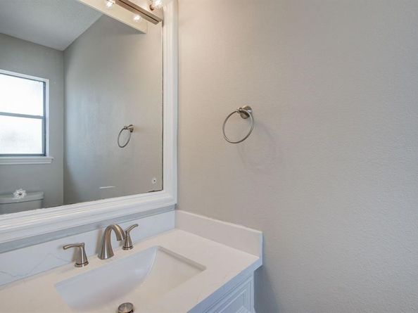 11918 Glenway Drive, Houston TX 77070