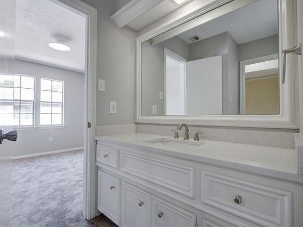 11918 Glenway Drive, Houston TX 77070