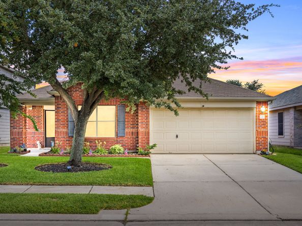 511 Remington Chase Court, Houston TX 77073