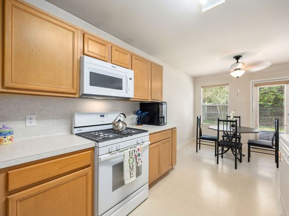 511 Remington Chase Court, Houston TX 77073