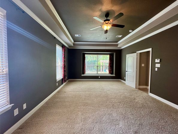 207 N Vershire Circle, The Woodlands TX 77354