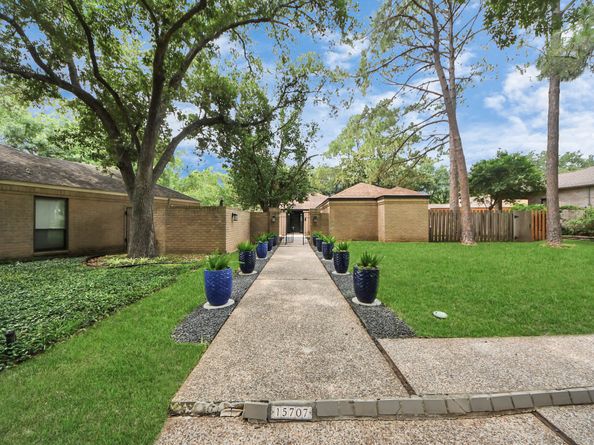 15707 Steamboat Lane, Houston TX 77079
