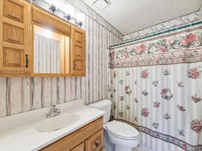 14038 Towne Way Drive, Sugar Land TX 77498