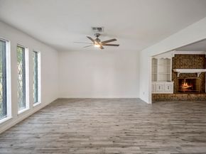 5122 Foresthaven Drive, Houston TX 77066