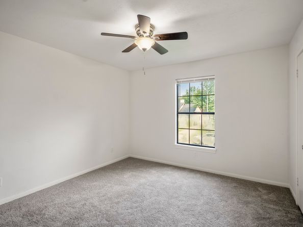 5122 Foresthaven Drive, Houston TX 77066