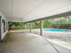 5122 Foresthaven Drive, Houston TX 77066