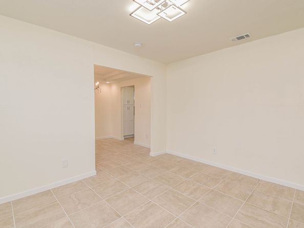 5003 Denoron Drive, Houston TX 77048