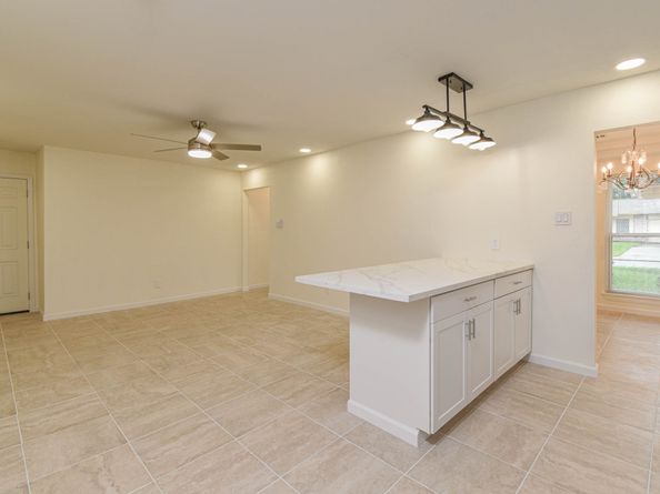 5003 Denoron Drive, Houston TX 77048